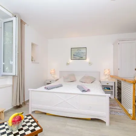 Hello Apartment *